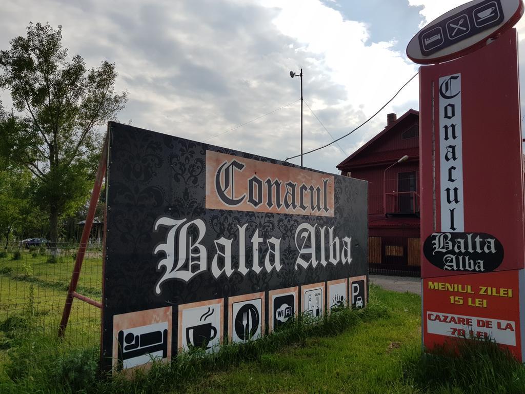 Conacul Balta Alba Hotel Екстериор снимка
